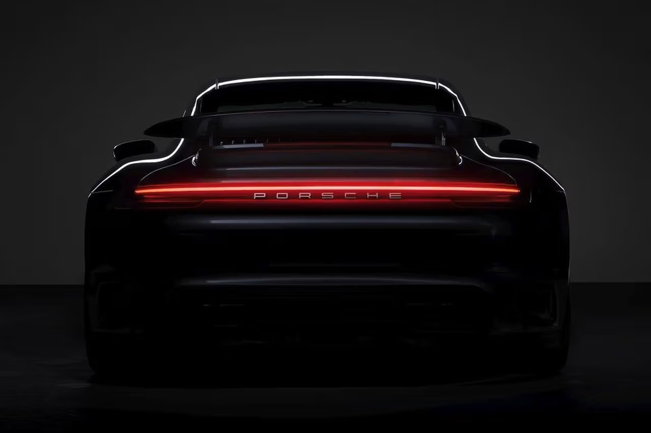 Porsche เผยโฉม 911 Hybrid รถสปอร์ตไฮบริดรุ่นแรกเตรียมเปิดตัวกลางปี 2024