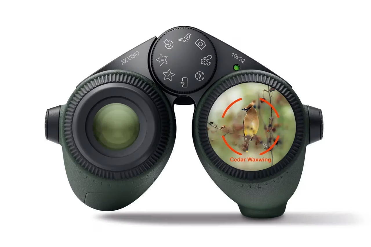 Swarovski Optik จับมือ Marc Newson ปลุกวงการส่องนกด้วยกล้องส่องสองตาอัจฉริยะ!