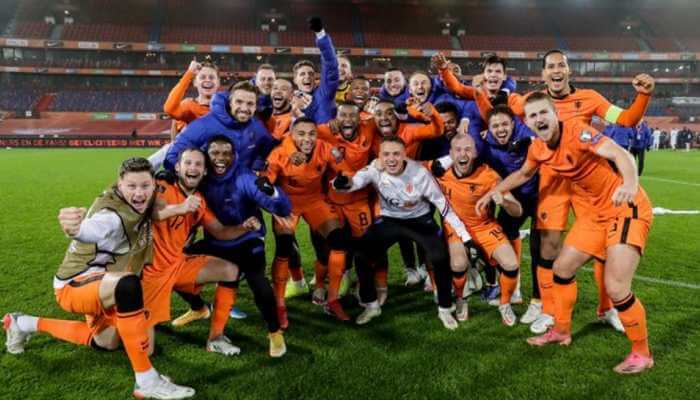 นักเตะเนเธอร์แลนด์ต่างดีใจร่วมกันที่ผ่านเข้ารอบคัดเลือกฟุตบอลโลก2022