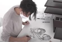 Hajime Isayama ผู้สร้าง Attack on Titan เปิดประมูลโต๊ะเขียนการ์ตูนที่เขาและทีมใช้งานมาตลอด 4 ปี